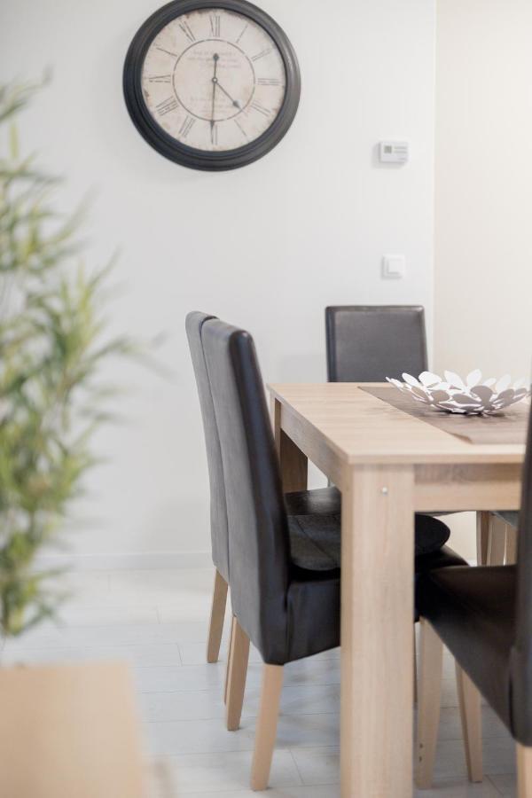 Léda Apartmanok Siófok Extérieur photo