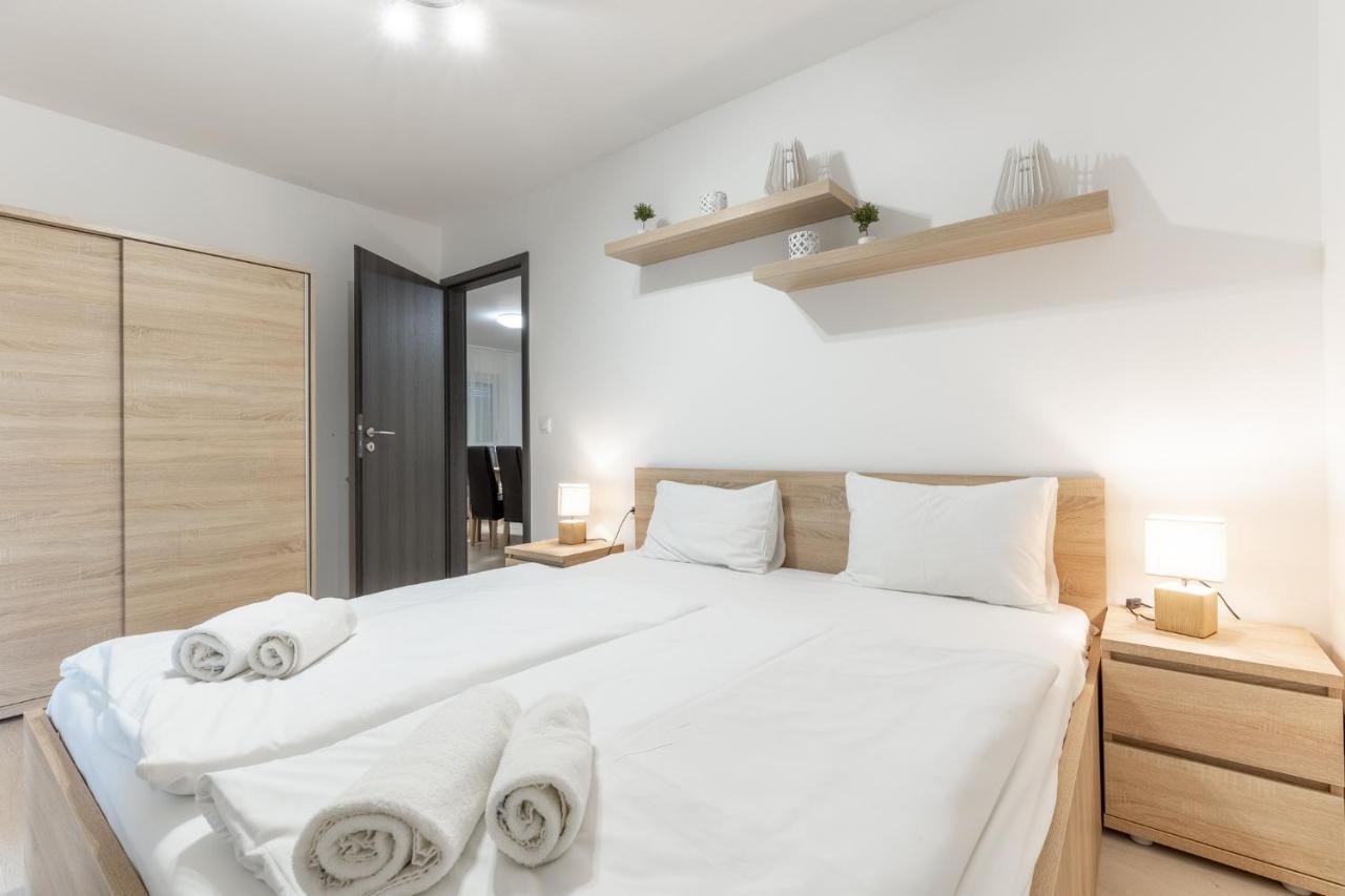 Léda Apartmanok Siófok Extérieur photo