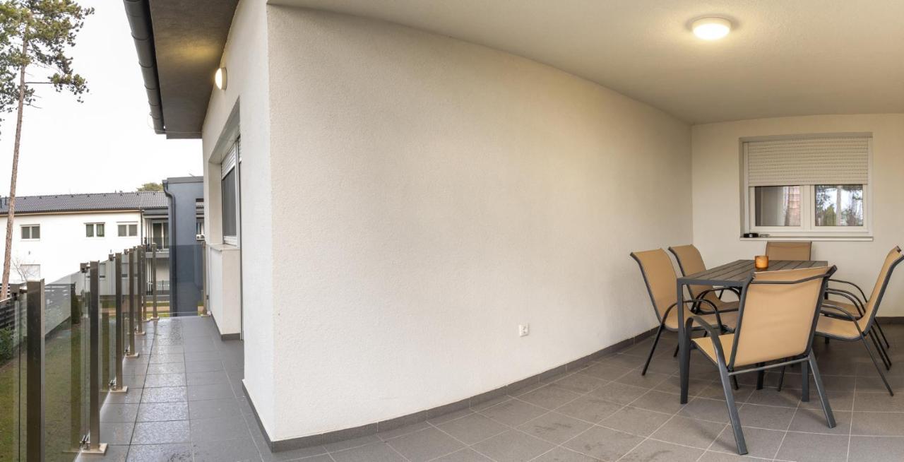 Léda Apartmanok Siófok Extérieur photo